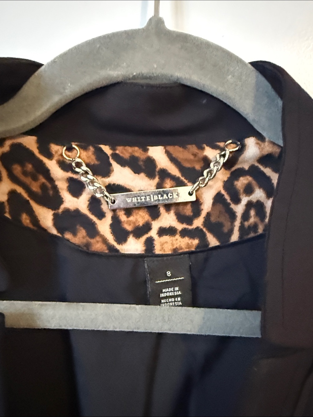 White House Black Market Black Women's Single-Button Blazer with Leopard Trim - Picture 2 of 3